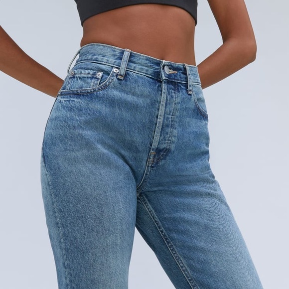 Everlane | 90’s Cheeky Jean - Picture 8 of 9